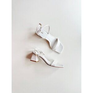 ZARA White Faux Leather Square Toe Strappy Block Heel Wraparound Sandals Size 39